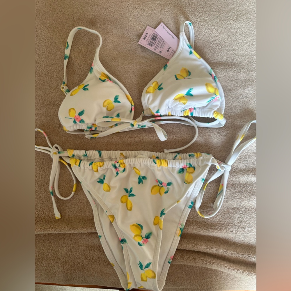 Lemon Print Bikini Set